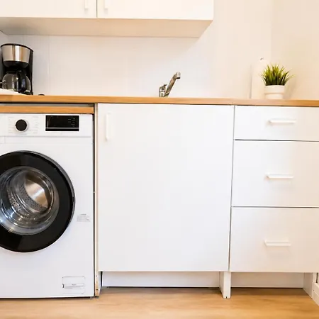 Apartament Cozyroom For 3 In