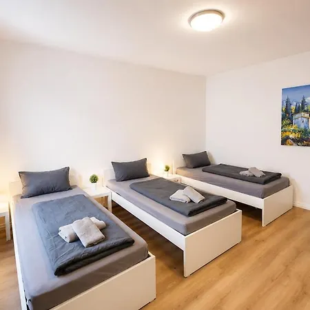 Cozyroom For 3 In Apartament